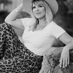 Amy Conner Medium - Medical Intuitive - Life Coach - Owner, Amy Conner