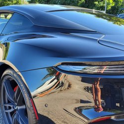 Lakeshore Executive Detailing - Aston Martin
