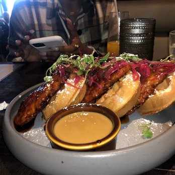dLeña - Chicken & Waffles - Mexican Near Me - Washington, DC, District of Columbia