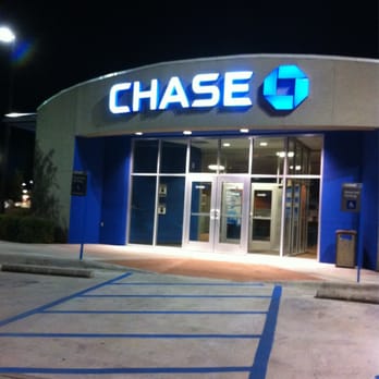 Chase Bank - Chase Bank (exterior, entrance) - Banks & Credit Unions Near Me - Buda, Texas Chase Bank - Chase Bank (exterior, entrance) - Banks & Credit Unions Near Me - Buda, Texas