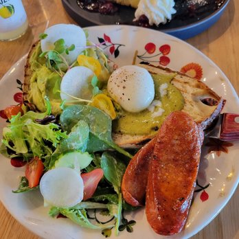 PublicUs - Smash Avocado Toast with side Portuguese Sausage - Coffee & Tea Near Me - Las Vegas, Nevada PublicUs - Smash Avocado Toast with side Portuguese Sausage - Coffee & Tea Near Me - Las Vegas, Nevada