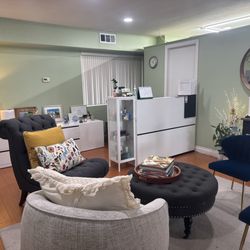 Delight Skin Clinic - Waiting area