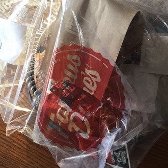 Famous Dave's Bar-B-Que - Ingenious bag for the Feast for 2 meal - Barbeque Near Me - Forest Lake, Minnesota