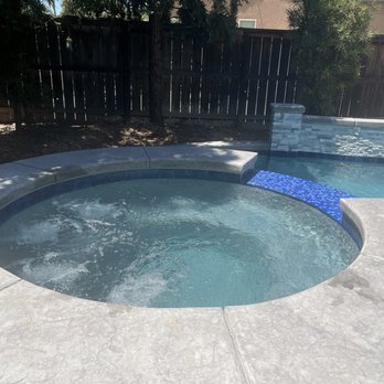 Signature Pools & Spa - Pool & Hot Tub Service Near Me - Clovis, California