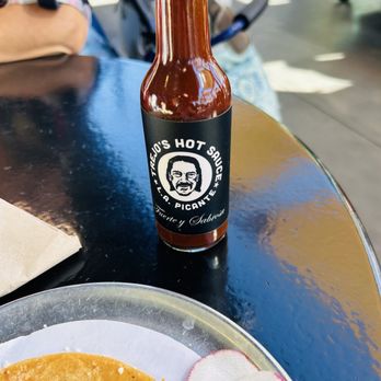 Trejos Tacos - La Brea - This hot sauce is tasty - Tacos Near Me - Los Angeles, California Trejos Tacos - La Brea - This hot sauce is tasty - Tacos Near Me - Los Angeles, California