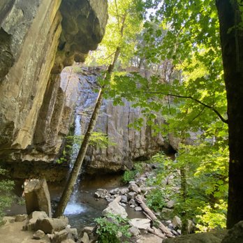 Hedge Creek Falls - Watch where you stand! You can see where the rock broke off from one of the columns above. - Hiking Near Me - Dunsmuir, California Hedge Creek Falls - Watch where you stand! You can see where the rock broke off from one of the columns above. - Hiking Near Me - Dunsmuir, California