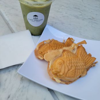 Cafe Terrasse - Sweet potato Taiyaki and the Lucid matcha - Breakfast & Brunch Near Me - Los Angeles, California Cafe Terrasse - Sweet potato Taiyaki and the Lucid matcha - Breakfast & Brunch Near Me - Los Angeles, California