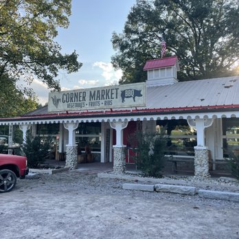 Corner Market BBQ - Side building - Barbeque Near Me - Petersburg, Virginia