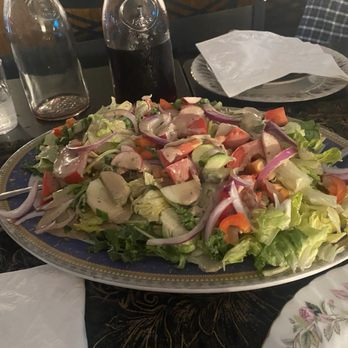 Silvia's Thompsonville Cafe - Salad - Italian Near Me - Enfield, Connecticut