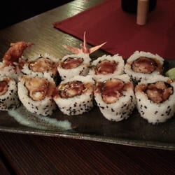 Mika Sushi & Wok - Ebifurai (langostinos rebozados). La gloria hecha roll.