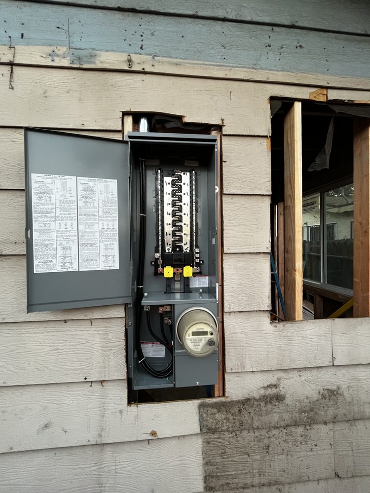 Slide of JRS Electric Solutions