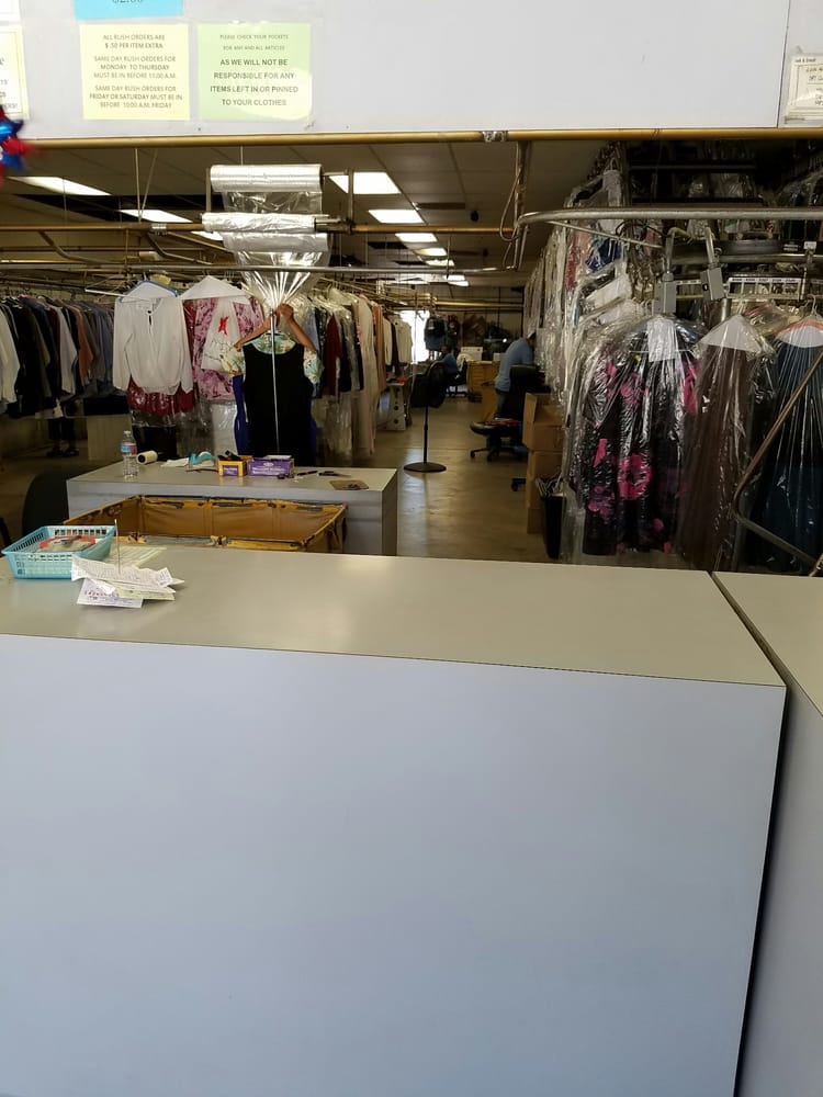 JOE’S CLEANERS Updated September 2024 37 Reviews 2890 Cochran St