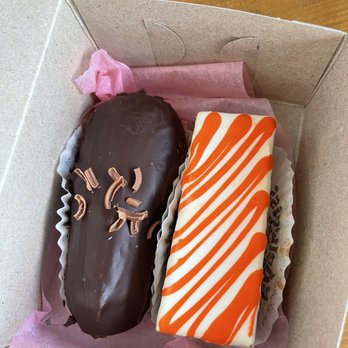 Edelweiss Bakery - Eclair and carrot cake - Bakeries Near Me - San Diego, California