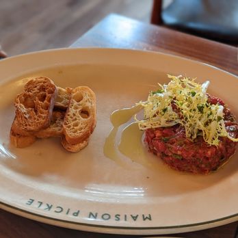 Maison Pickle - Steak tartare - Cocktail Bars Near Me - New York, New York