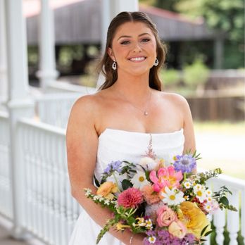 Bella Bridal Napa Valley - Makeup Artists Near Me - Napa, California Bella Bridal Napa Valley - Makeup Artists Near Me - Napa, California