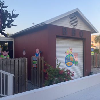 Moe's Original Bar B Que - Parking lot look. - Barbeque Near Me - Orange Beach, Alabama Moe's Original Bar B Que - Parking lot look. - Barbeque Near Me - Orange Beach, Alabama