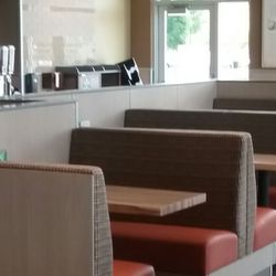 Taco Time - Comfy booths and very open
