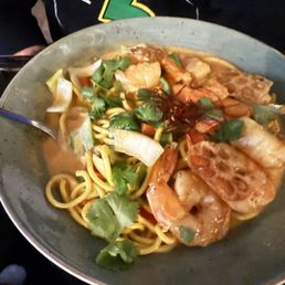 Shrimp curry