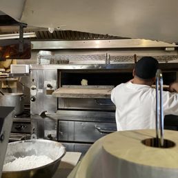 EVELYN’S BIG ITALIAN PIZZERIA & RISTORANTE - Updated July 2025 - 505 ...