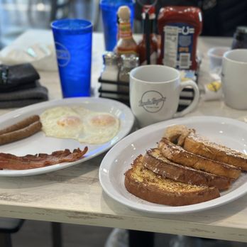 Lincoln Square Pancake House - French Toast Platter - Pancakes Near Me - Fishers, Indiana