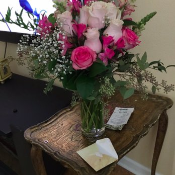 Eva's Floral Gallery - Florists Near Me - Hemet, California Eva's Floral Gallery - Florists Near Me - Hemet, California