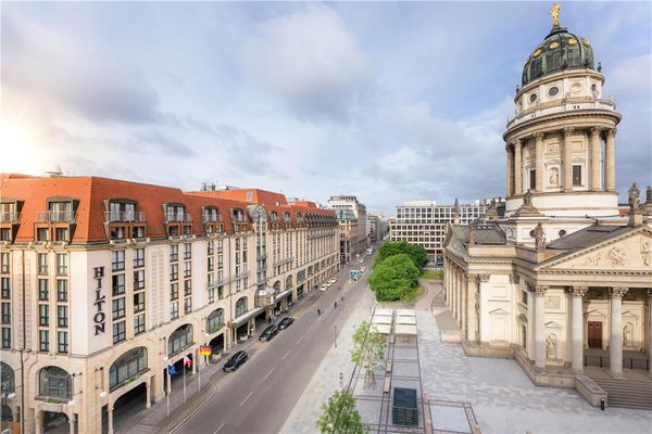Hilton Berlin by null