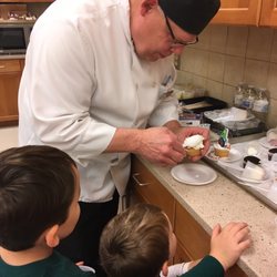 The Cooking School - Decorating birthday cupcakes with Chef Dan.