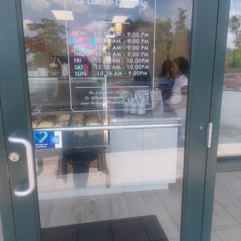 Lil Cakes & Creamery - Ice Cream & Frozen Yogurt Near Me - Hanover, Maryland Lil Cakes & Creamery - Ice Cream & Frozen Yogurt Near Me - Hanover, Maryland