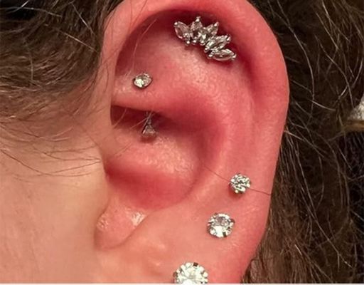 COLOURBOX BODY PIERCING - Updated October 2024 - 136 Photos & 25 ...