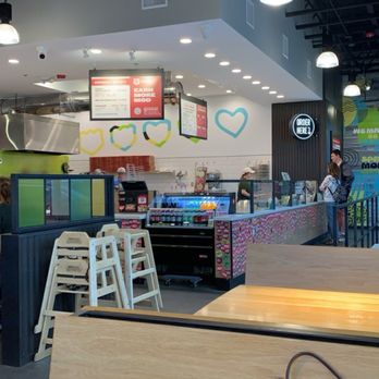 MOD Pizza - Inside view towards ordering counter - Pizza Near Me - Lenexa, Kansas