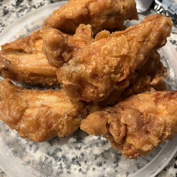 Noodles & Kitchen - Fried Chicken Wing(6) - Asian Fusion Near Me - Matthews, North Carolina