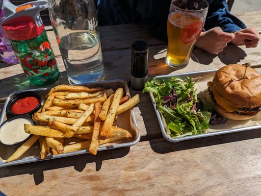 Denver Beer Co. Lowry by null