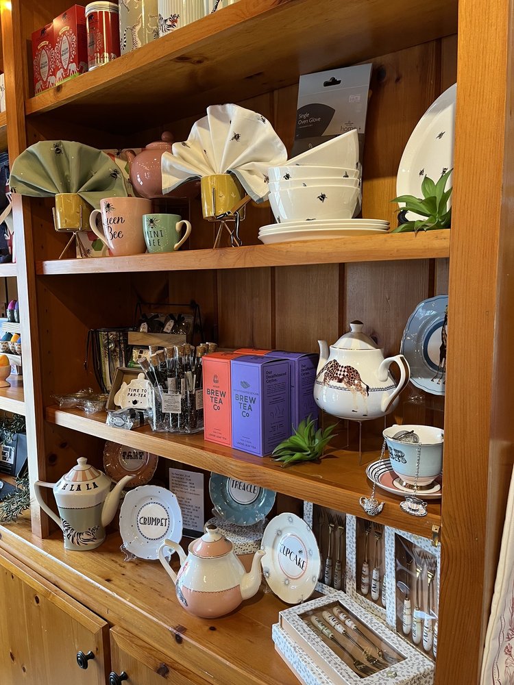 A SPOONFUL OF BRITAIN Updated October 2024 28 Photos 2 Railroad