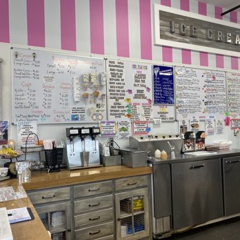 Country Creamery - a woman standing in front of the counter - Ice Cream & Frozen Yogurt Near Me - Oxford, Connecticut