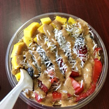 Fruces Juice Bar - Ultimate Acai Bowl - Juice Bars & Smoothies Near Me - New York, New York