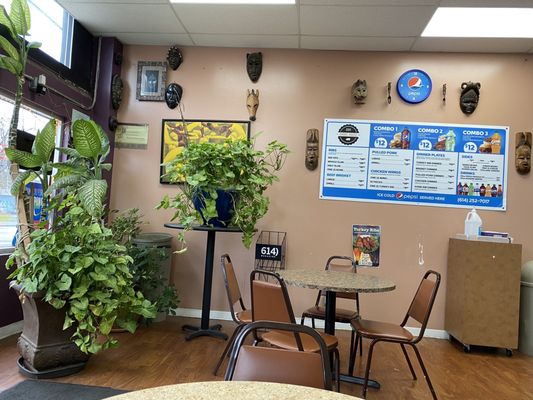 B&K Smoke House by null