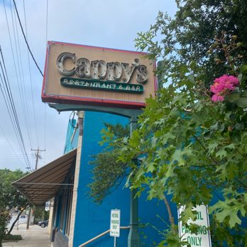 Cappy's Restaurant - Entrance off Broadway - New American Near Me - San Antonio, Texas
