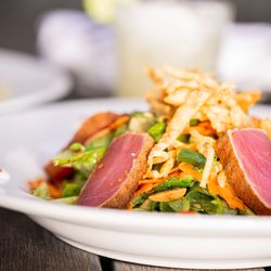 The Rockefeller - Redondo Beach - Seared Ahi Salad