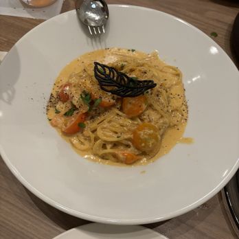El Cielo - uni pasta - Tapas Bars Near Me - Honolulu, Hawaii