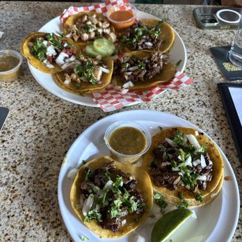 Que Papi Cantina - Steak, chicken, carnitas and chorizo tacos - Mexican Near Me - Las Vegas, Nevada