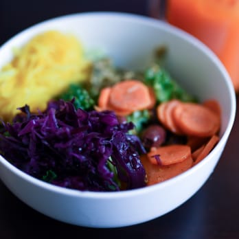 Le Botaniste - Build your own salad - greens, seaweed tartare, marinated carrots, onions - Wine Bars Near Me - New York, New York Le Botaniste - Build your own salad - greens, seaweed tartare, marinated carrots, onions - Wine Bars Near Me - New York, New York