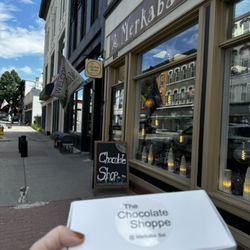Merkaba Sol & The Chocolate Shoppe