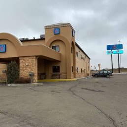 Exterior photo of Studio 6 - Minot - Minot, North Dakota Exterior photo of Studio 6 - Minot - Minot, North Dakota