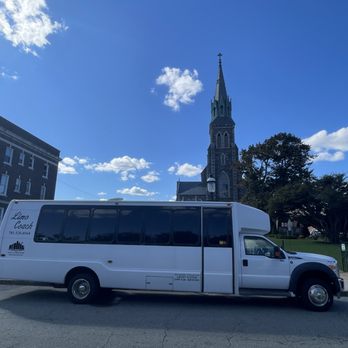 Noti Limousine - Limos Near Me Noti Limousine - Limos Near Me