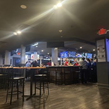 MJ's Restaurant Bar And Grill - Grill restaurant in Bayville, NJ