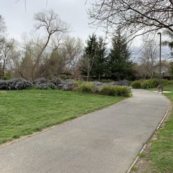 Emile "Whitey" Boisclair Park - A small walking path with benches