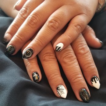 Tina's Nails & Spas - Halloween Nails - Nail Salons Near Me - Beaverton, Oregon Tina's Nails & Spas - Halloween Nails - Nail Salons Near Me - Beaverton, Oregon