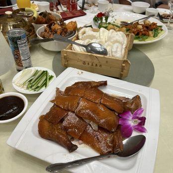 HL Peninsula Pearl - Dim Sum Near Me - Burlingame, California HL Peninsula Pearl - Dim Sum Near Me - Burlingame, California
