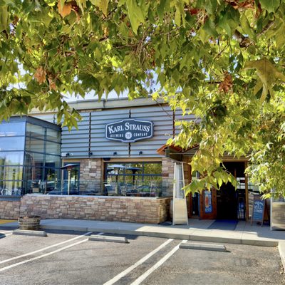 Karl Strauss Brewing Company by null