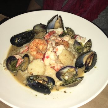 GRATA Italian Eatery - Seafood medley - Italian Near Me - Windsor, California GRATA Italian Eatery - Seafood medley - Italian Near Me - Windsor, California